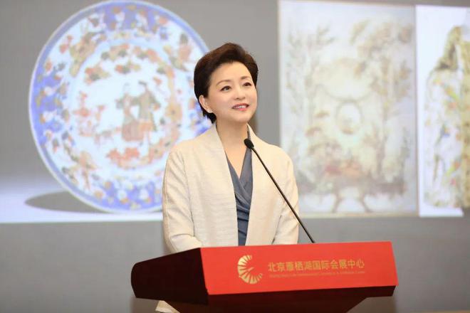 用光影传播时尚电影与时尚高质量融合发展论坛在北京电影节上举办(图2)