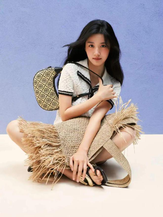 法式慵懒风？草编元素拿捏了(图11)