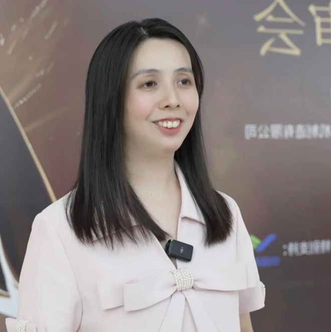 自信中国!致敬热爱、付出、践行的中国广告与品牌推动者 ——CAMA 2024广告营销大奖评审分享(图5) 自信中国!致敬热爱、付出、践行的中国广告与品牌推动者 ——CAMA 2024广告营销大奖评审分享(图5)