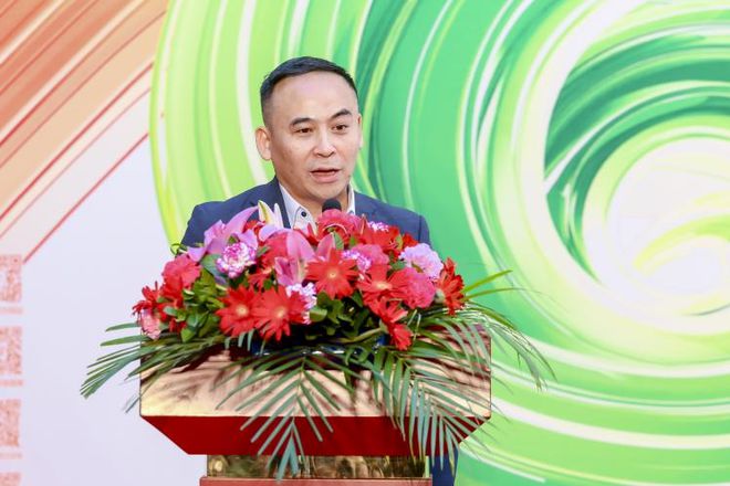 全国大学生广告艺术大赛广东分赛颁奖总结交流活动在我校举办(图5) 全国大学生广告艺术大赛广东分赛颁奖总结交流活动在我校举办(图5)