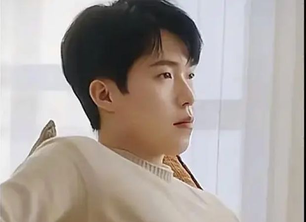 笑喷！王楚钦拍广告做造型全红婵：头哥不像你啊 前者：那像谁(图1)
